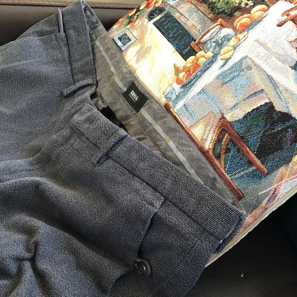 Boss Men's Charcoal Textured Dress Pants